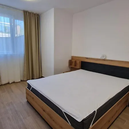 Sineva Sinemorets Apartament *